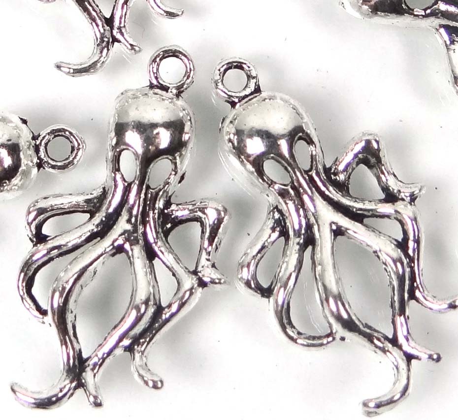 10 Antique Silver Pewter Cuttlefish Octopus Charms 32x18mm