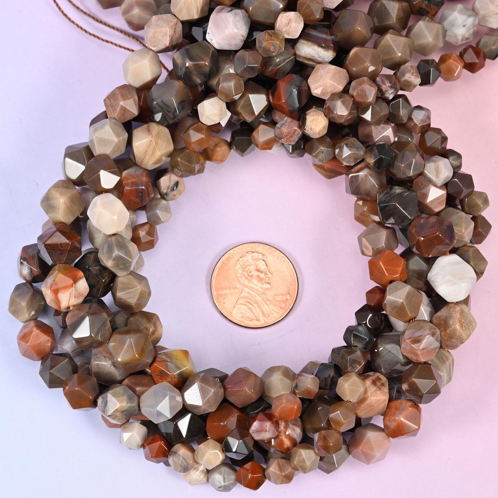 Petrified Wood Beads: Faceted Diamond Star Cut, 6-10mm, 15.5 inch Strand