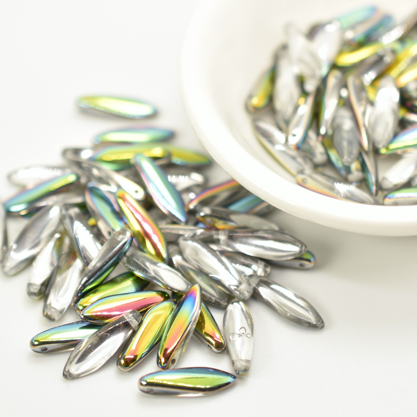 25 Beads – 5x16mm Dagger Czech Glass Crystal Vitrail