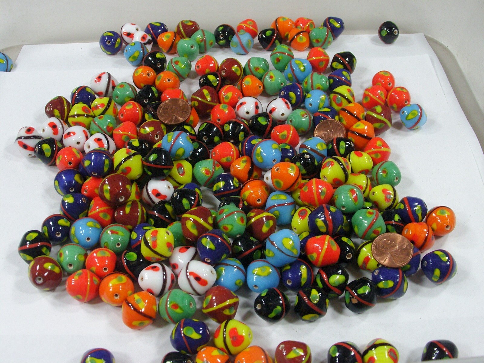 2 Pounds (16mm) India Handmade Multicolor Flower Design Glass Beads (CFT-84) ⭐