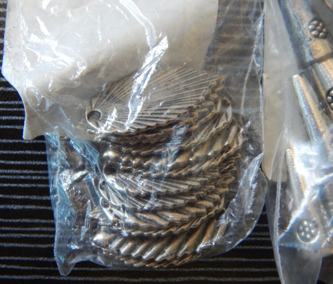 New Fire Mountain Gems Pewter Charms Lot (32) Birch Leaf Flower & Cones