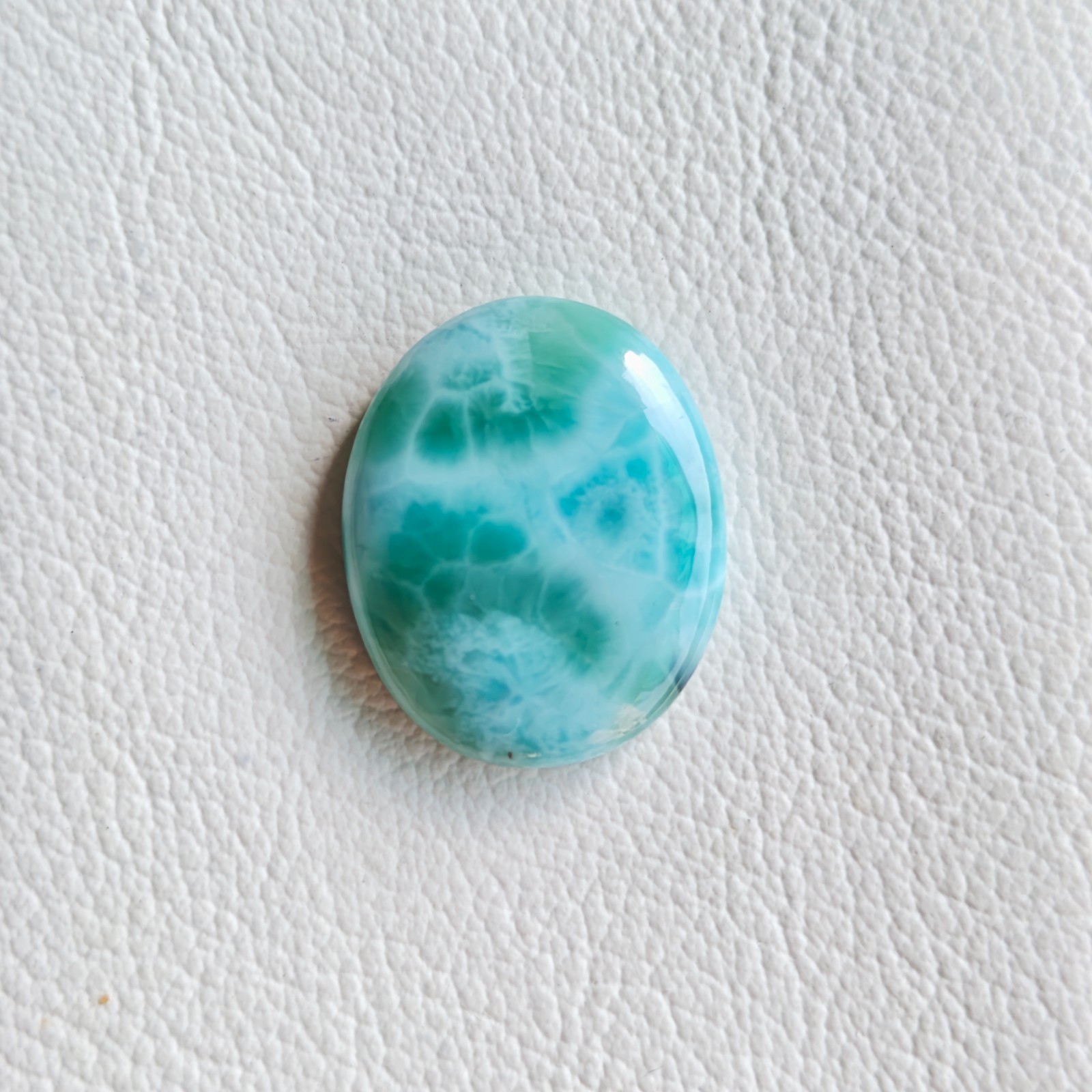 Oval Shape AAA Quality Larimar Cabochon, Size 19x24x5mm Weight 22Carats