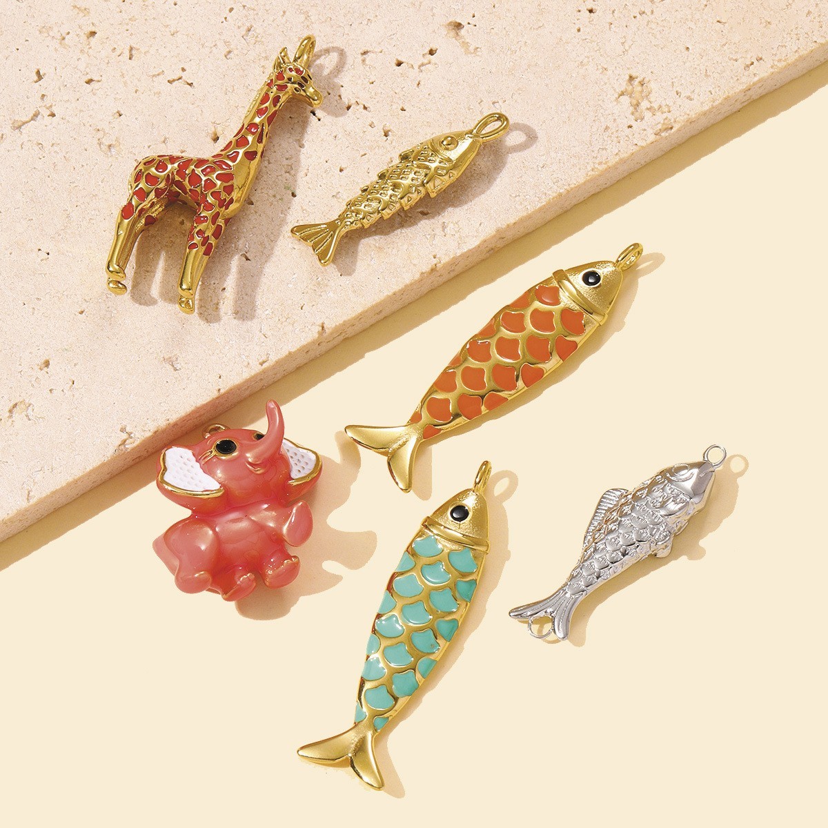 1PC Waterproof Gold Plated Stainless Steel 3D Fish Charm Pendant GQZ516