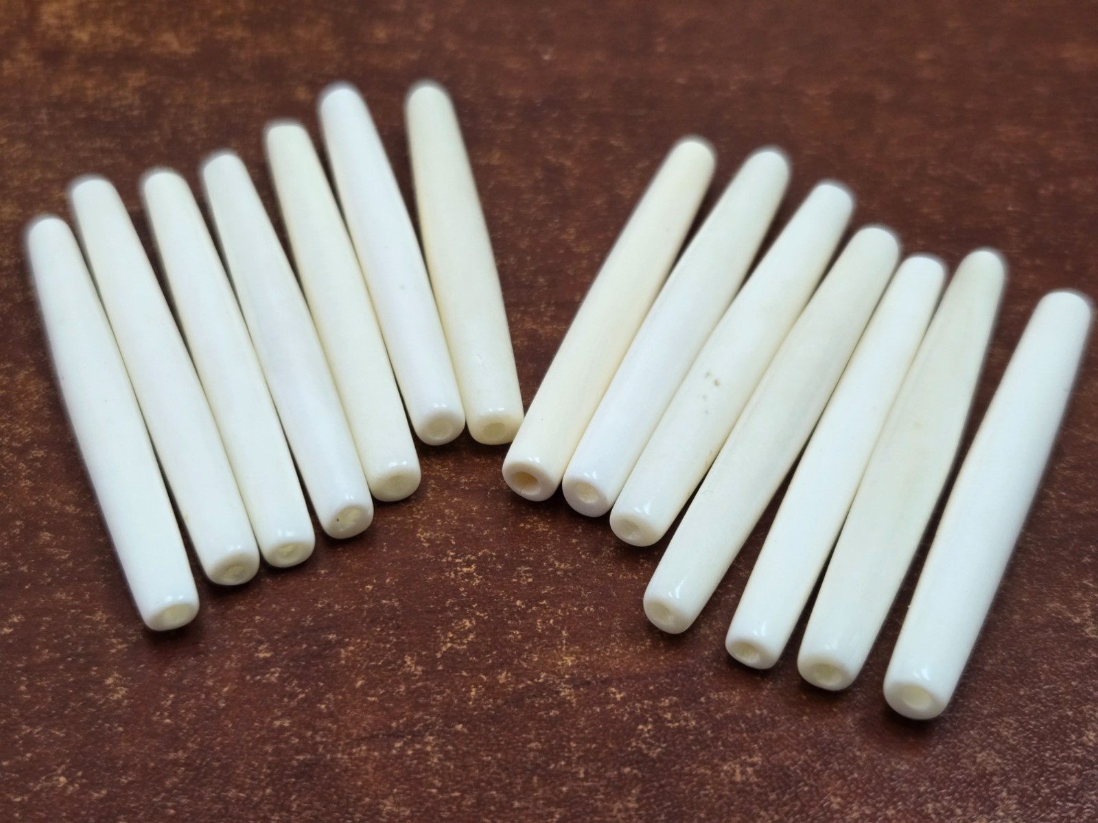 500 PCS WHITE BUFFALO BONE PIPE TUBE BEADING BEADS 2 1/2″