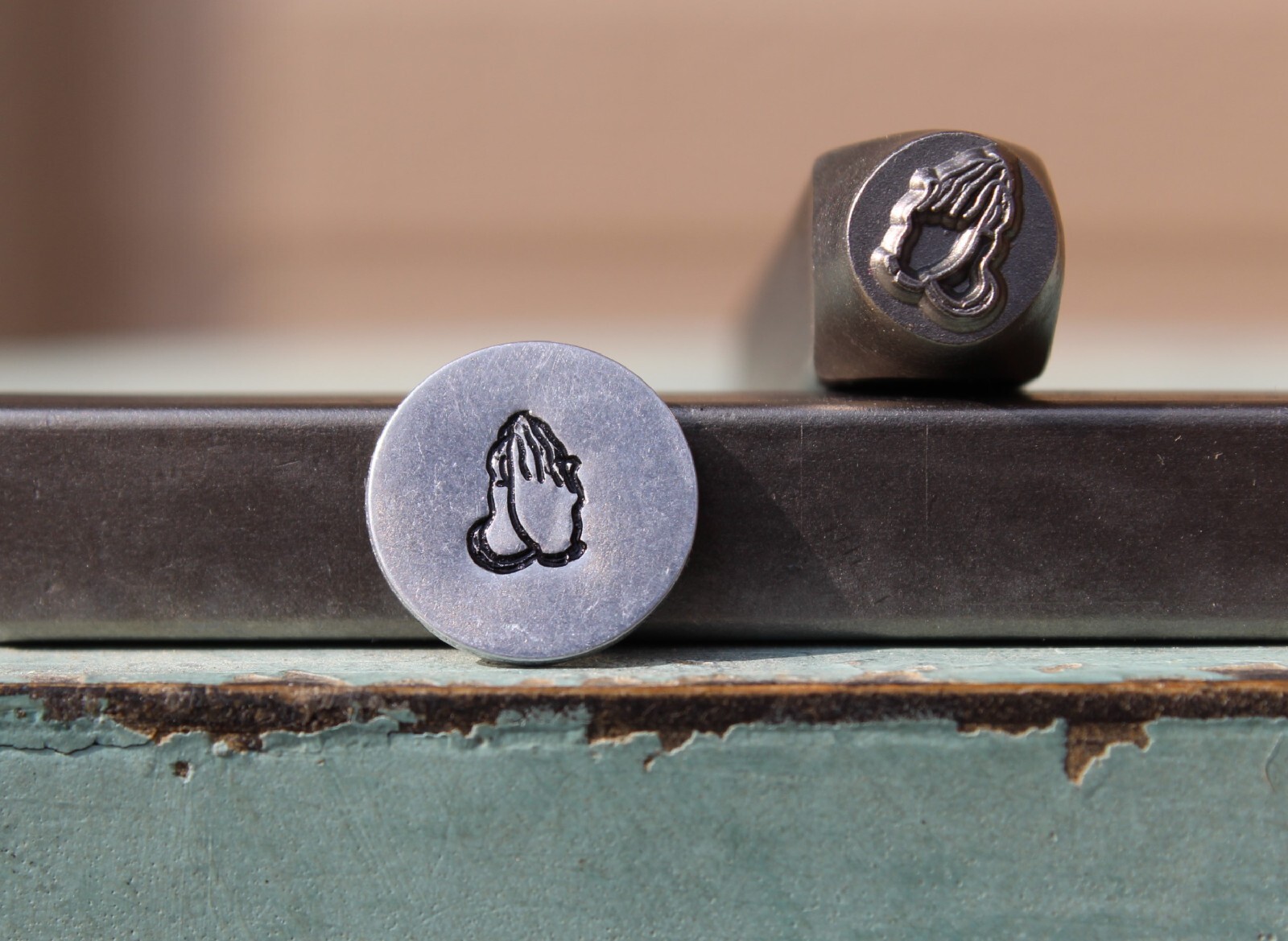 SUPPLY GUY 6mm Religious Praying Hands Symbol Metal Punch Design Stamp SGCH-556