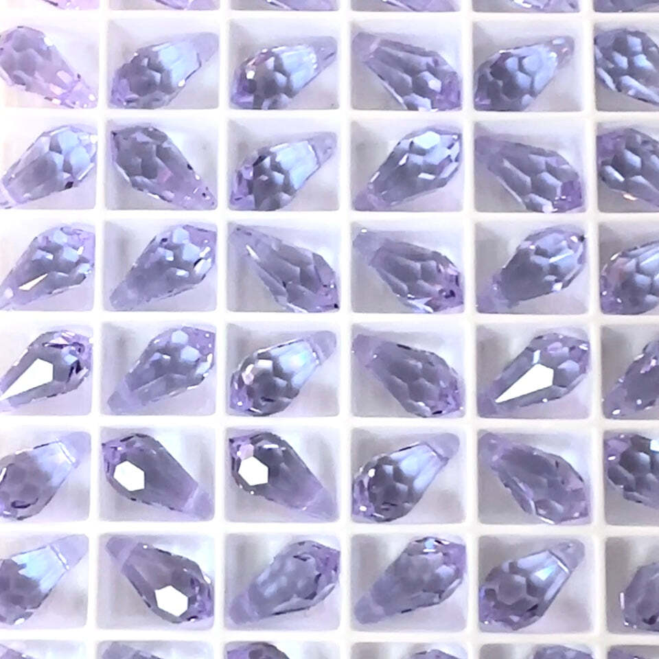 Swarovski Art 6000 13×6.5mm Alexandrite changing col Swarovski Drop Pendants 12p