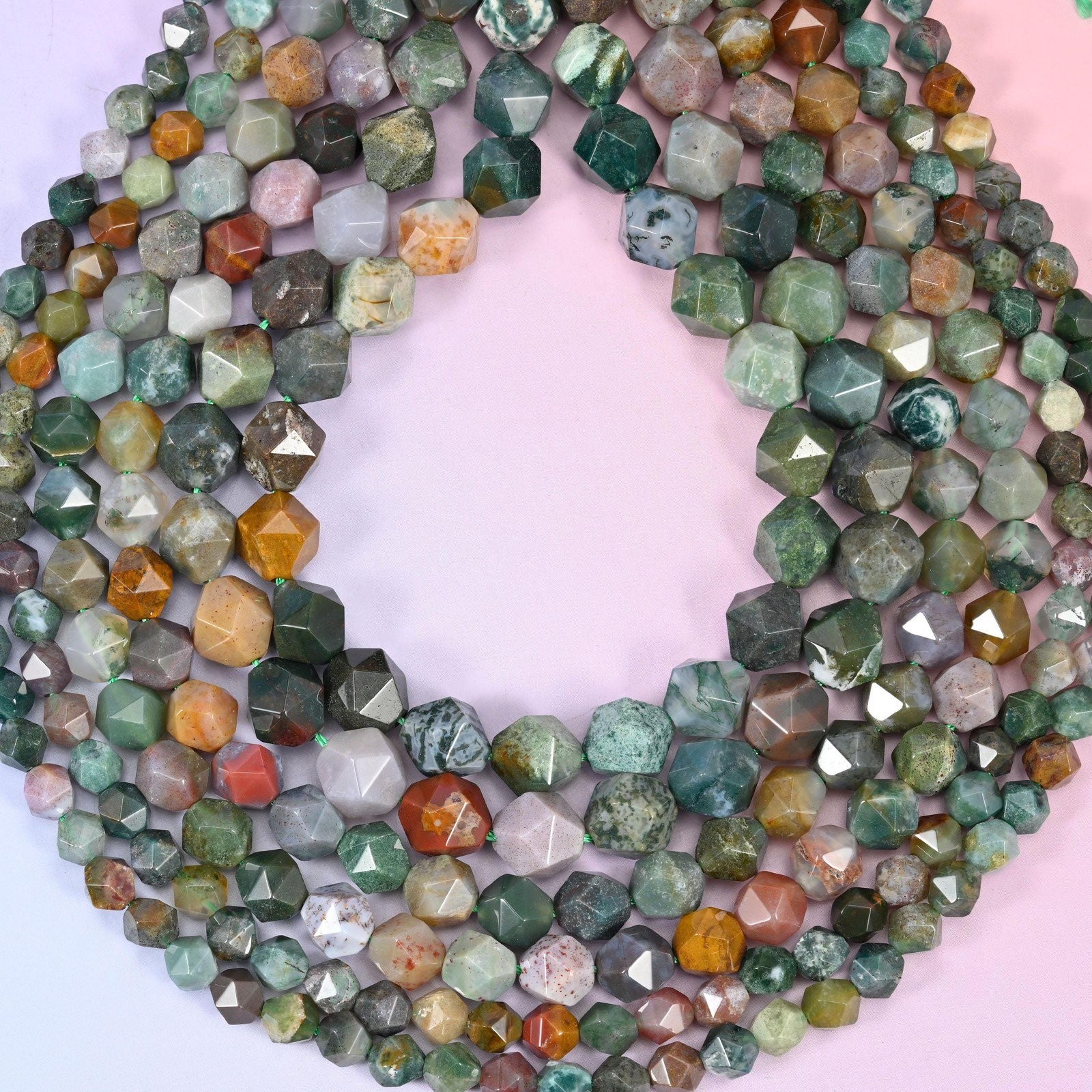 Indian Agate Beads: Faceted Diamond Star Cut, 6-10mm, 15.5 inch Strand