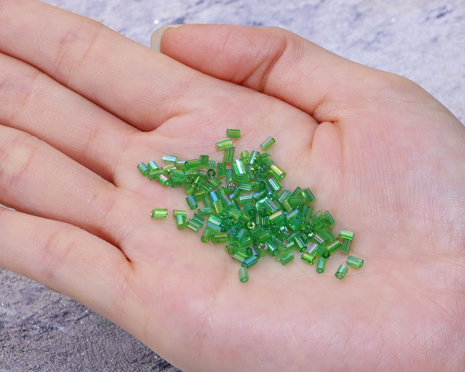 Glass Bugle Tube Beads 1400Pcs/30G Mini Seed Beads 2 * 3Mm Small Craft Loose Spa