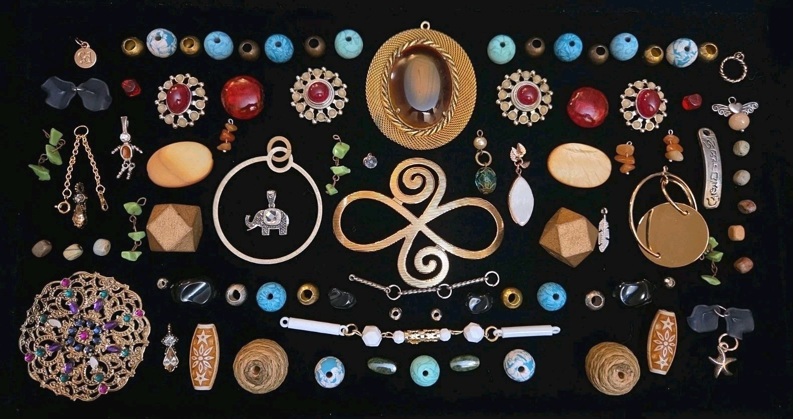 Vintage Lot Of Pendants Charms For Crafts Beads Jewelry Making