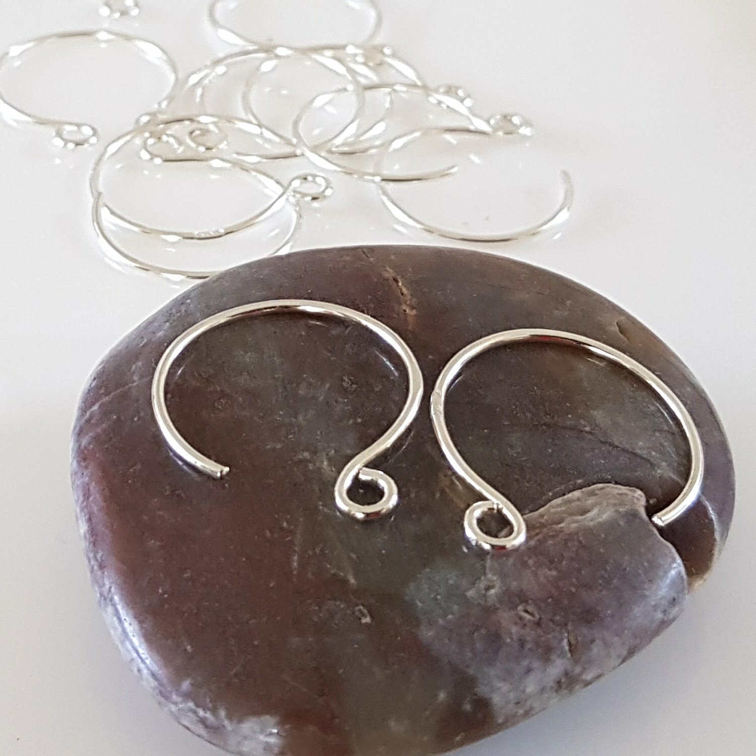 Fine Silver 999 Ear Wire Hooks 1 Pair Circle 2 cm | Jewellery Making Supply