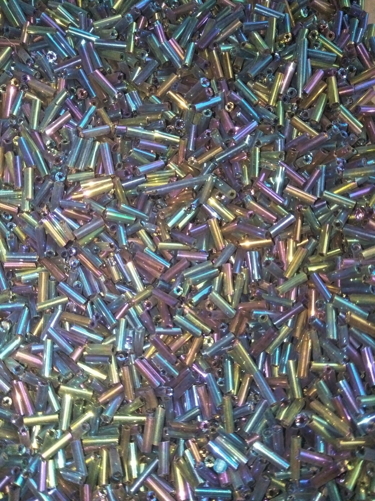 40g bugle Beads mix rainbow metallic colour purple/green/blue 5-6mm (b1050)