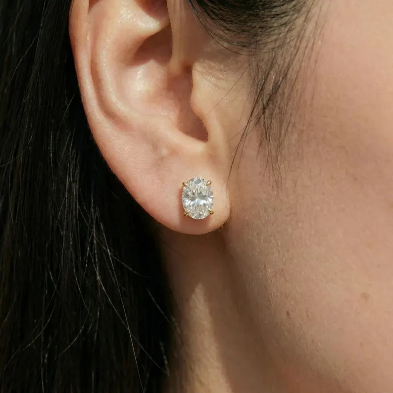 Sparkling Oval Moissanite Stud Earrings – Everyday Elegance, Bridal Jewelry Gift