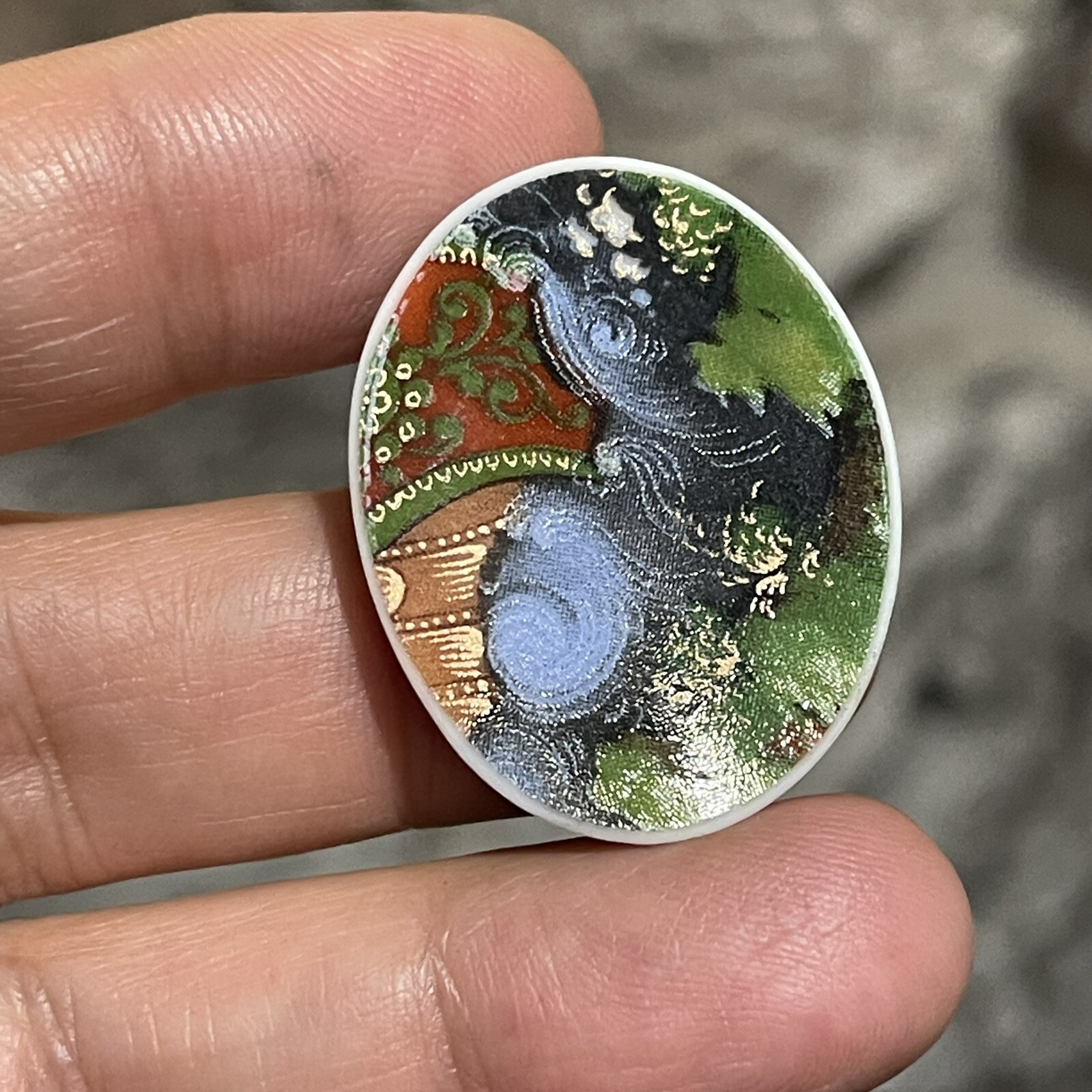 32×25.3×3.5mm Broken China Porcelain Oval Cabochon