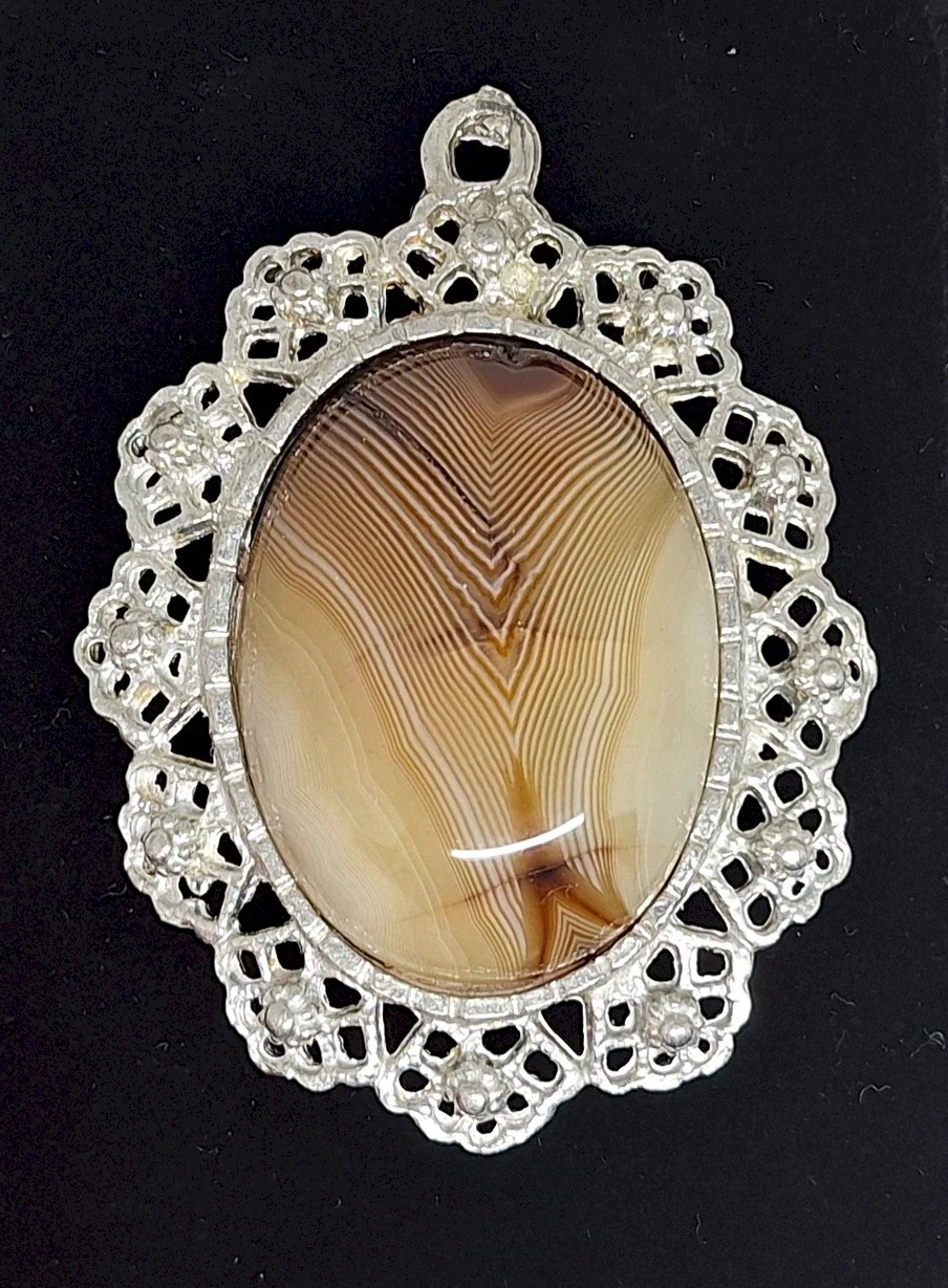 Closeout – 40x30mm Antique Silver Open Back Cabochon Cameo Setting with ring J22