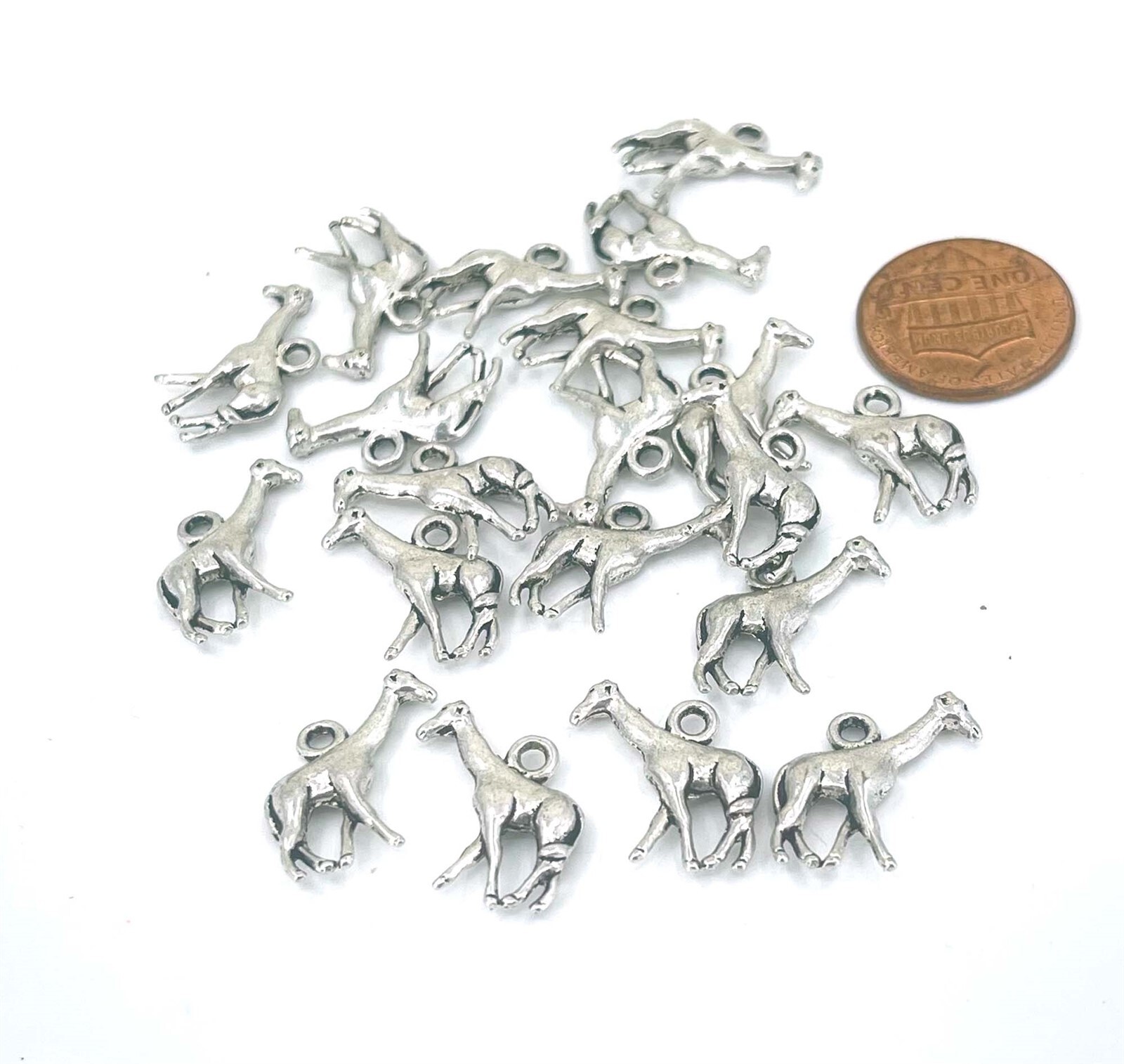 10 Giraffe Charms Zoo Animal Pendant 3D Double Sided Antique Silver 15x20mm