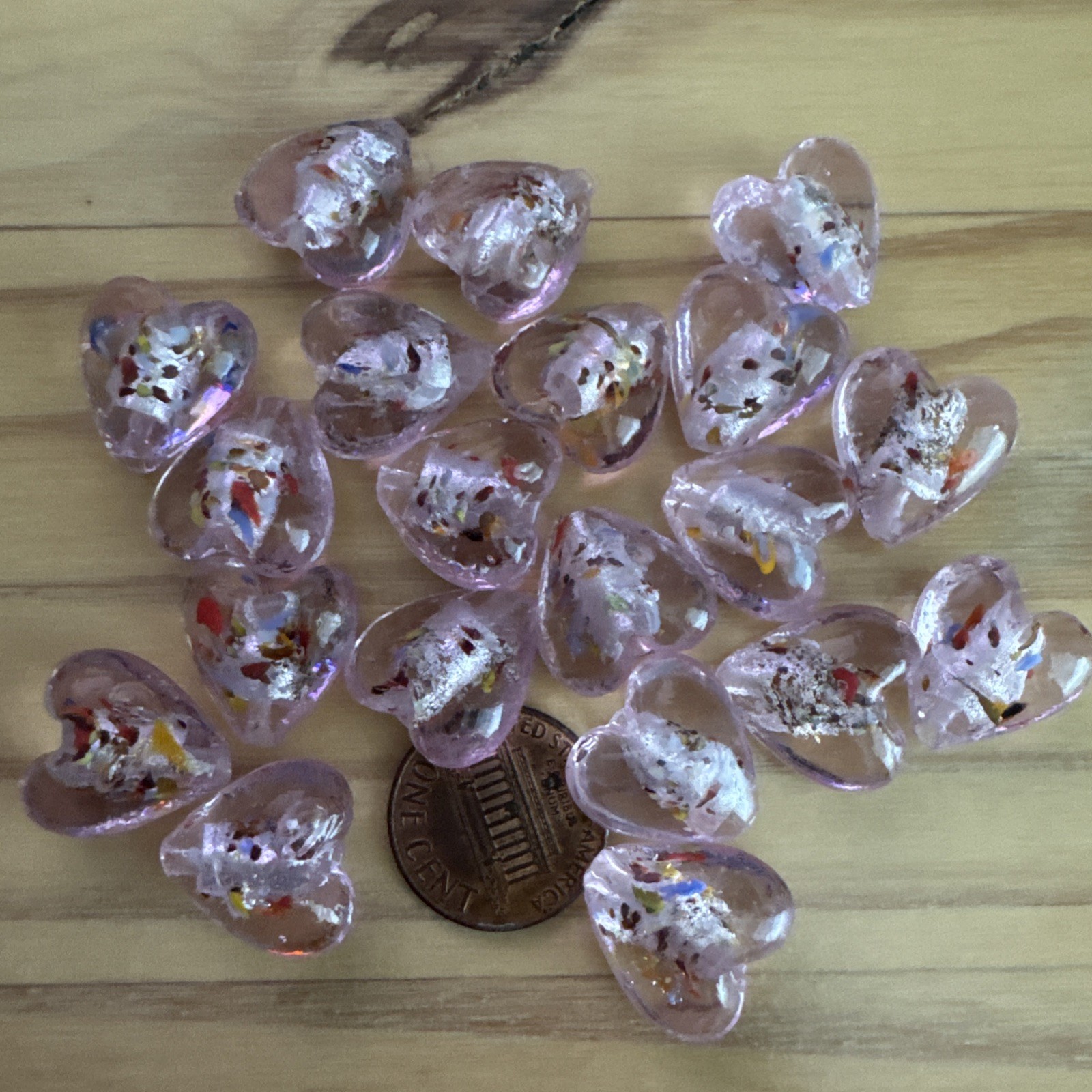 20  PINK CONFETTI HEART – Lampwork Glass Beads approx 15mm DIY