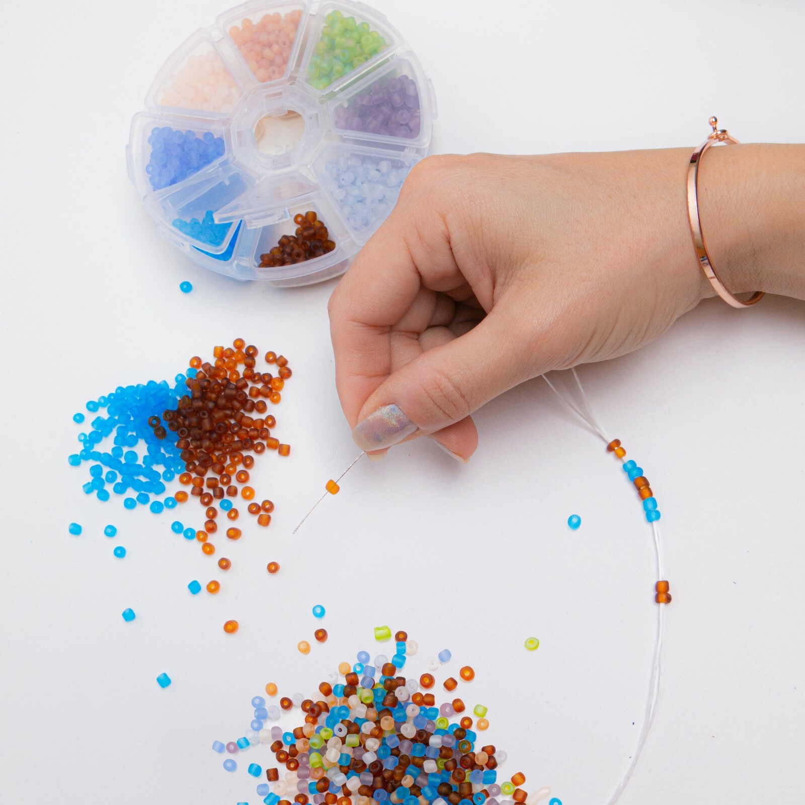 1600 PCS 6/0 Czech Glass Seed Beads for Jewelry Making Adults, Frosted Bead Kit