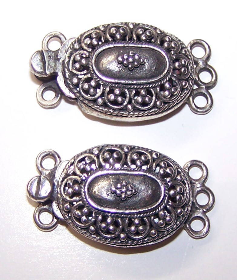 2 Bali Sterling Silver Classic Oval Box Clasps – 3-Strand Design – Vintage