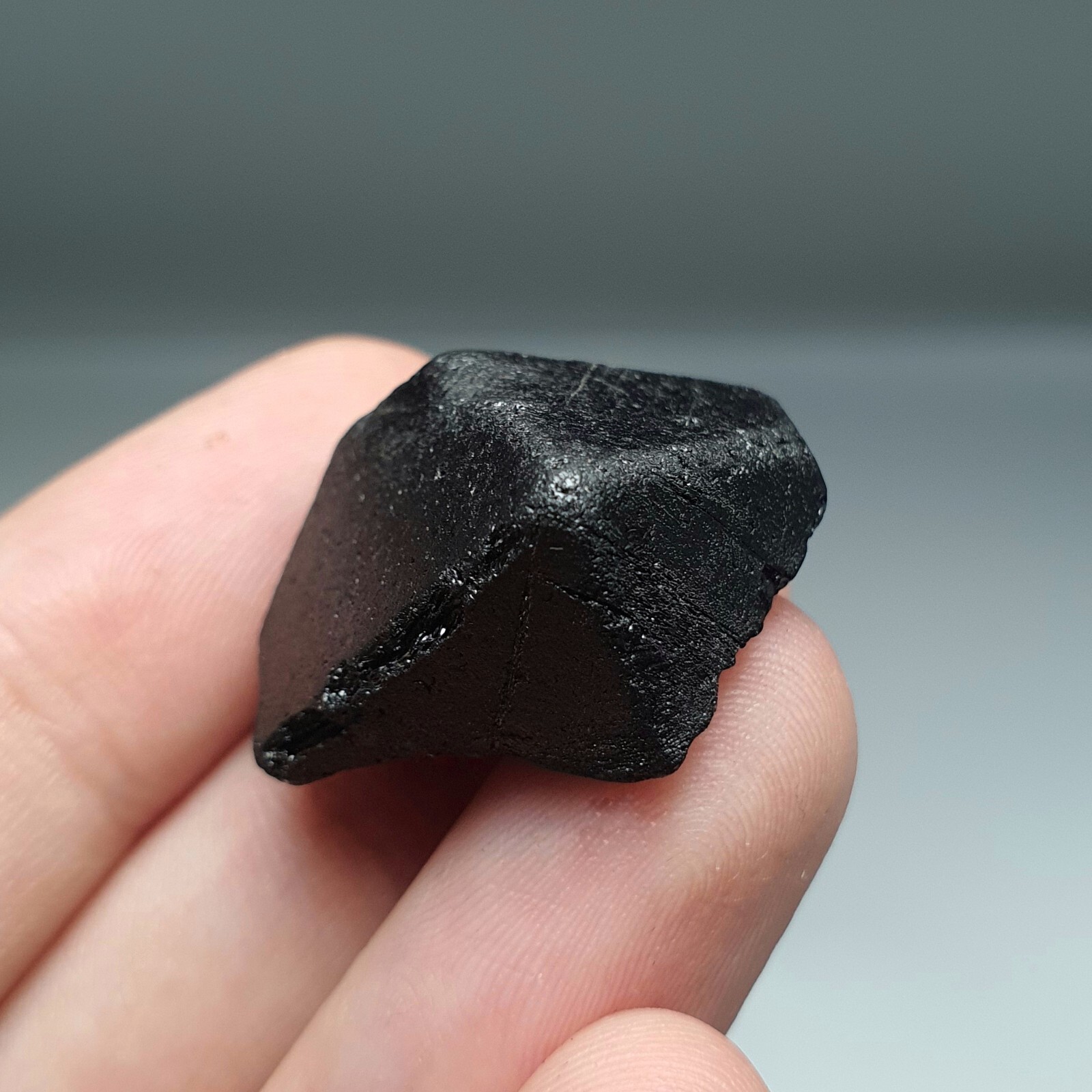 Black Spinel Natural Pleonaste Rare Thailand Kanchanaburi collectible sample