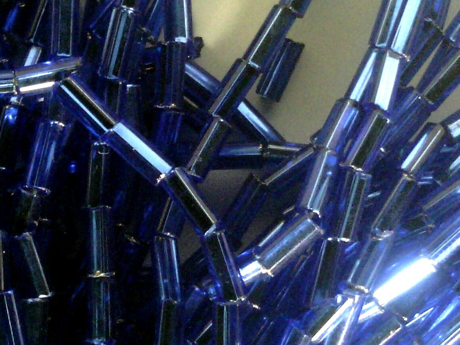 Vtg 4 HANK SILVER LINED BLUE LUSTER BUGLE BEADS 4mm #052112u LL
