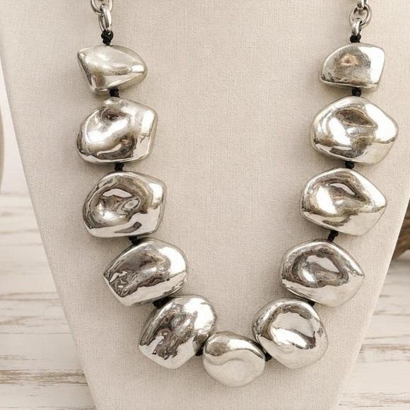 Vintage Silver Tone Chunky Necklace 20″ Acrylic Nugget Bead Chain Necklace