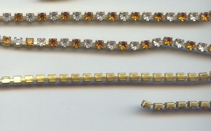 3 FEET VINTAGE AUSTRIAN CRYSTAL & TOPAZ RHINESTONE 4mm. BRASS DECO CHAIN 4321