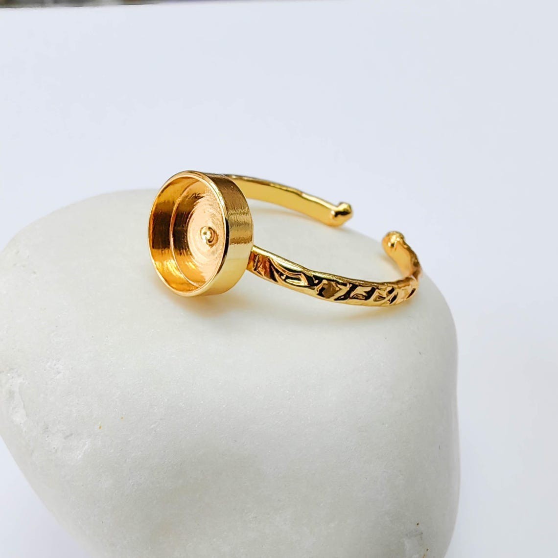 Shiny 24K Gold Ring Blank Base Bezel Cabochon Settings Epoxy Bezel 6mm G38065