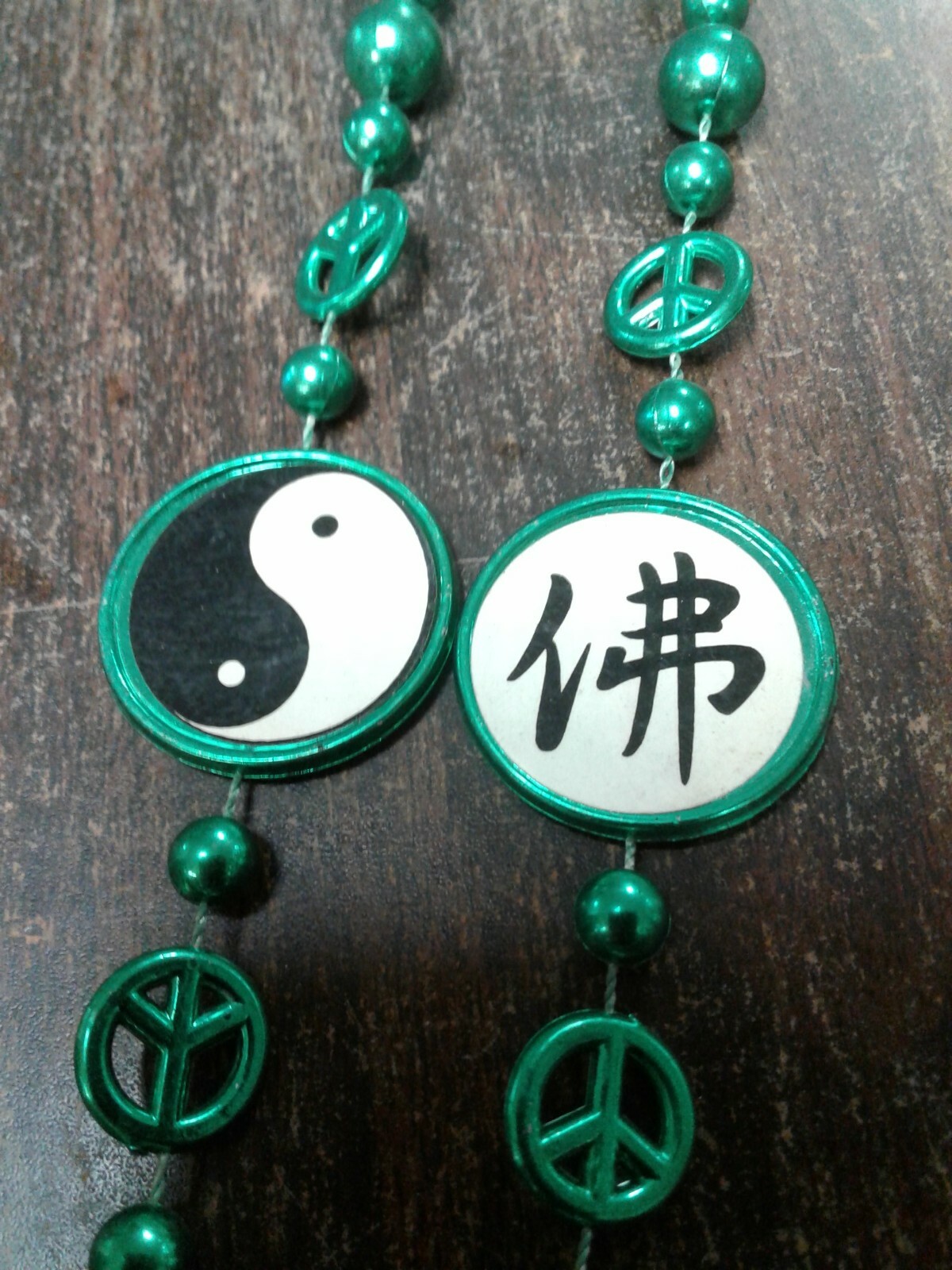 PEACE BEADS WITH ISLAM, TAOISM, JEWISH, CHRISTIAN,HINDUISM SYMBOLS SHOWING UNITY