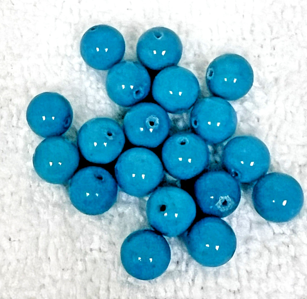 19 Vintage Turquoise Blue Chinese Peking Glass Round Beads 3/8″ Wide