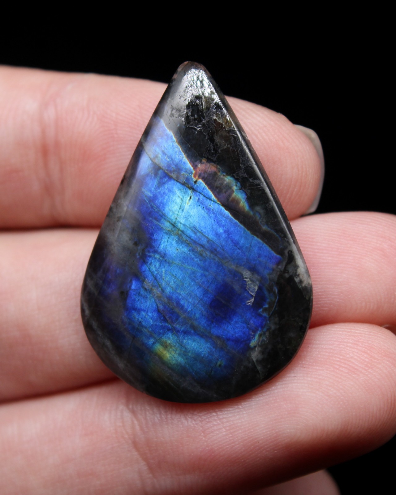 Finnish Spectrolite cabochon Blue Labradorite 30x21mm Natural Stone
