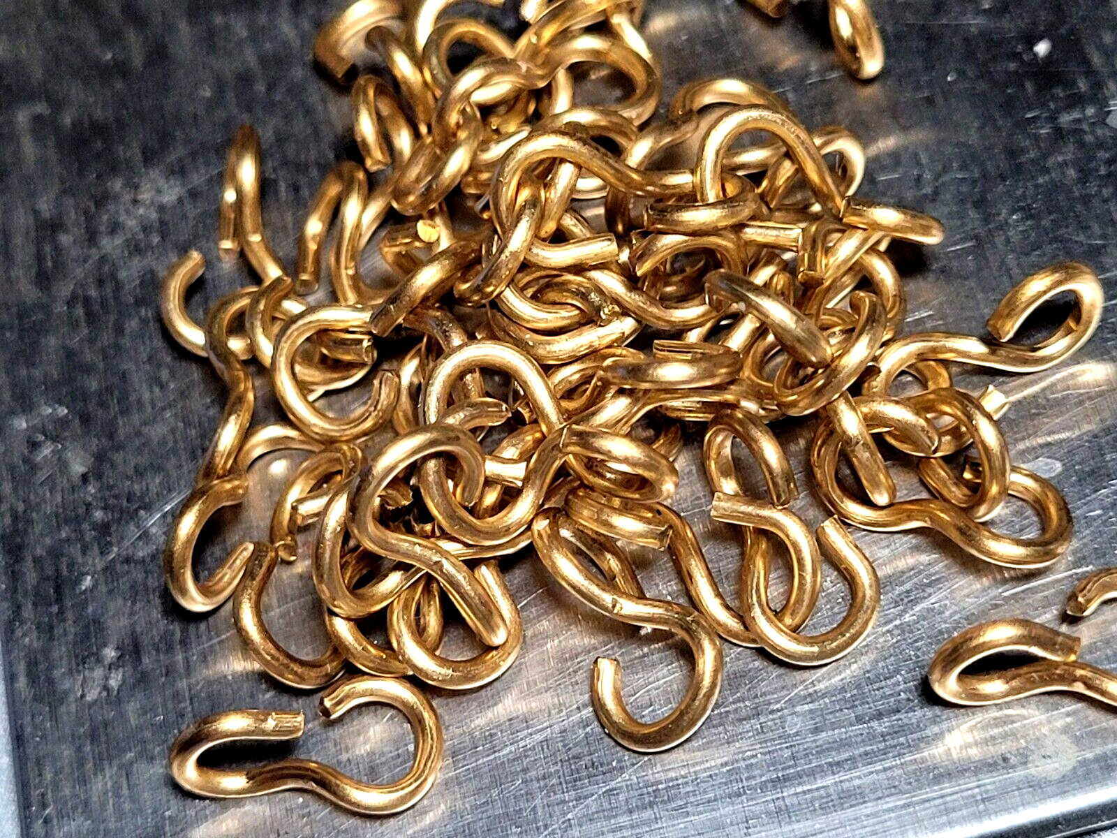 180 Twisted Figure 8 Link Connectors 12 mm x 6 mm Findings Gold Plated Brass
