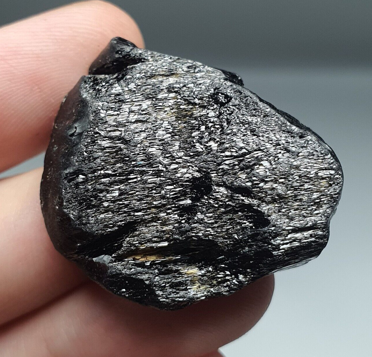 69.5 Black Spinel Pleonaste Rare Natural black Spinel Thailand Kanchanaburi