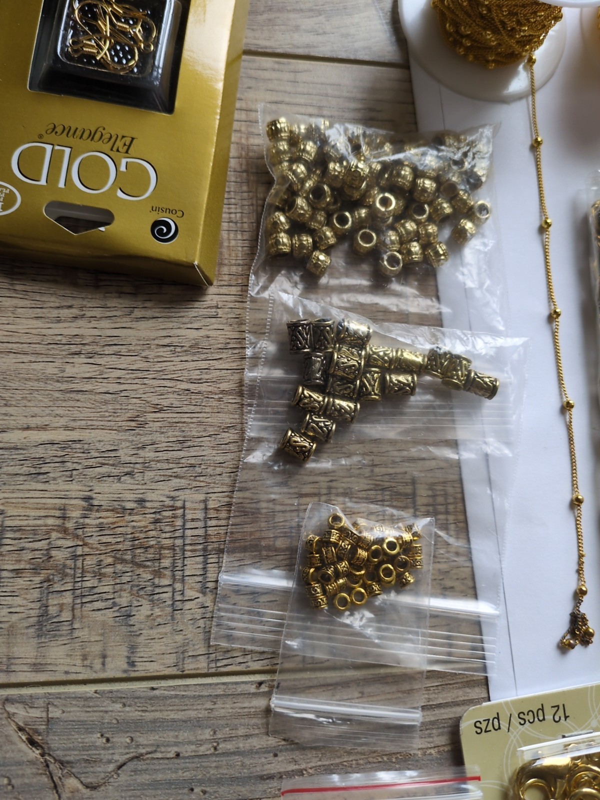 Huge Lot Jewelry Findings Gold Tone over 200pcs