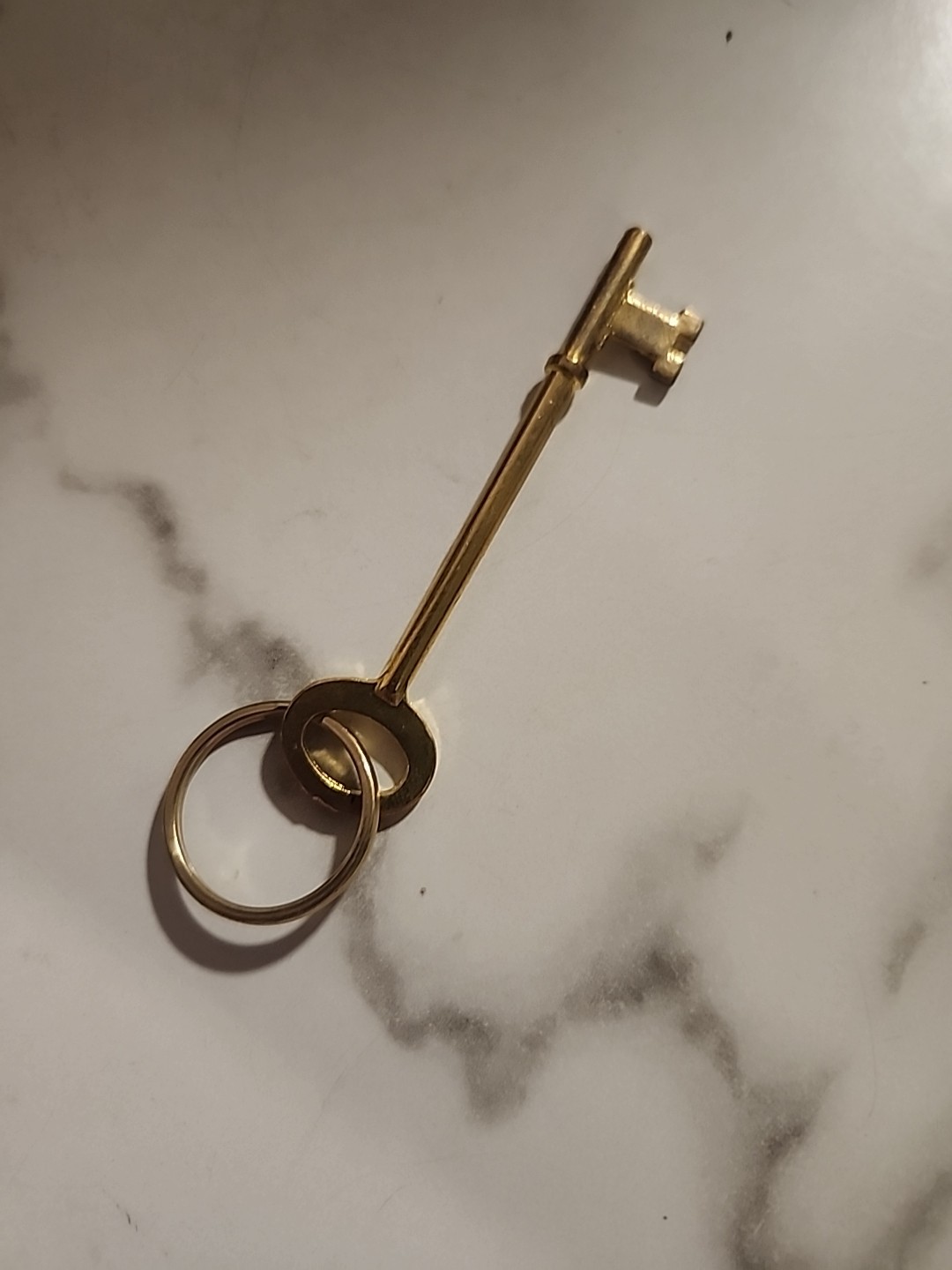 Key Keychain Pendant Skeleton Key Shiny Gold Tone Steampunk Charm