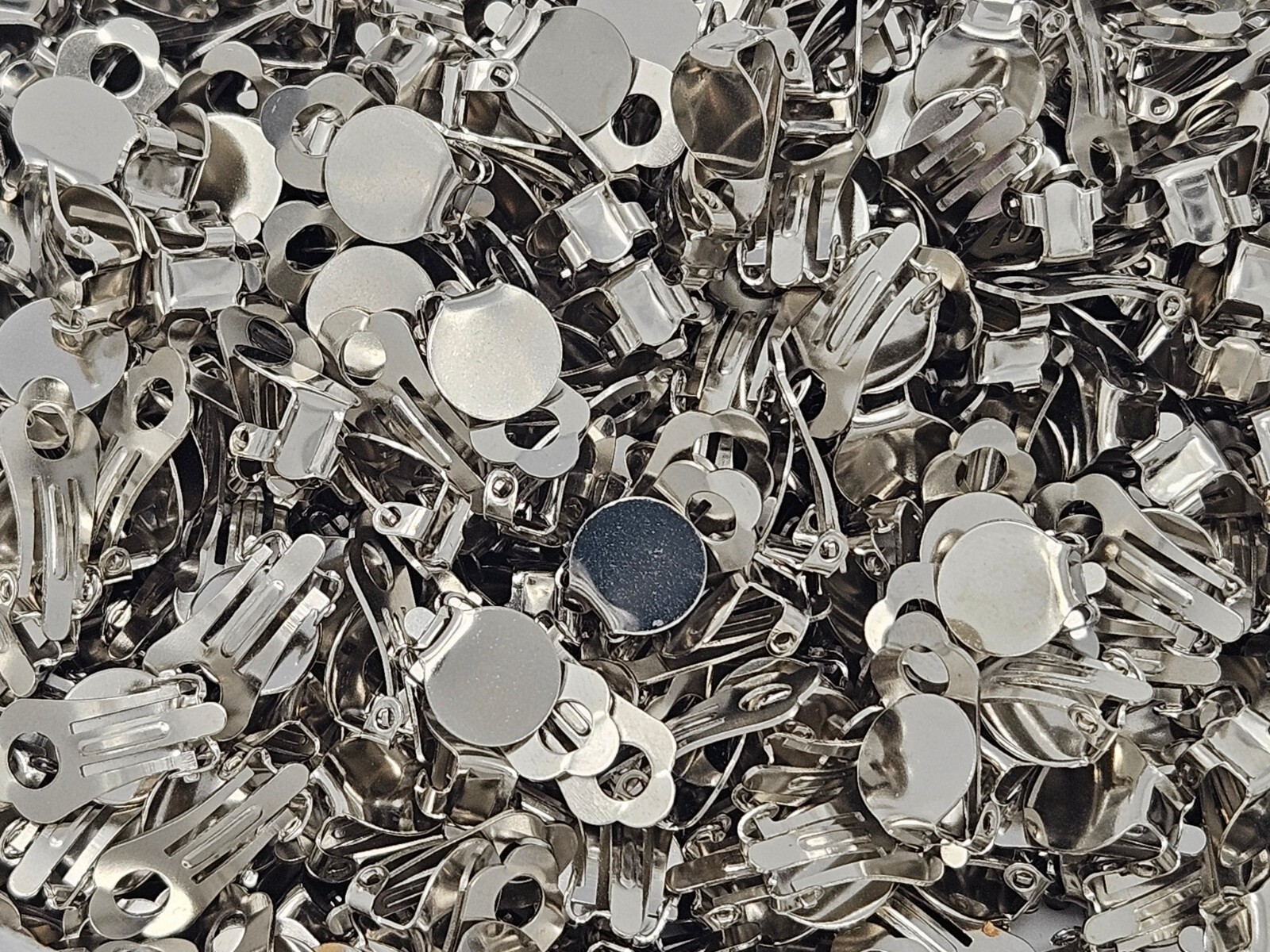 20 Pair Silver Metal Clip on Earring Craft Findings Backs Backings 10mm Flat Pad