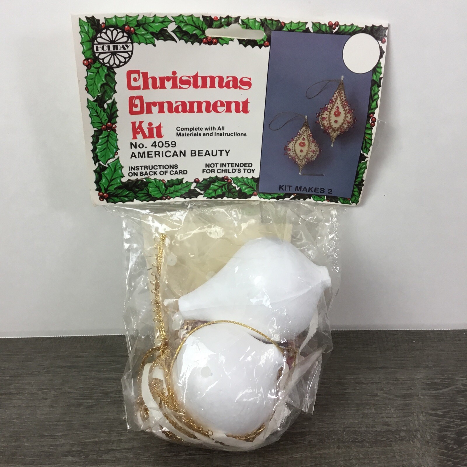 Holiday Industries Christmas Ornament Kit American Beauty Push Pin Pink Gold