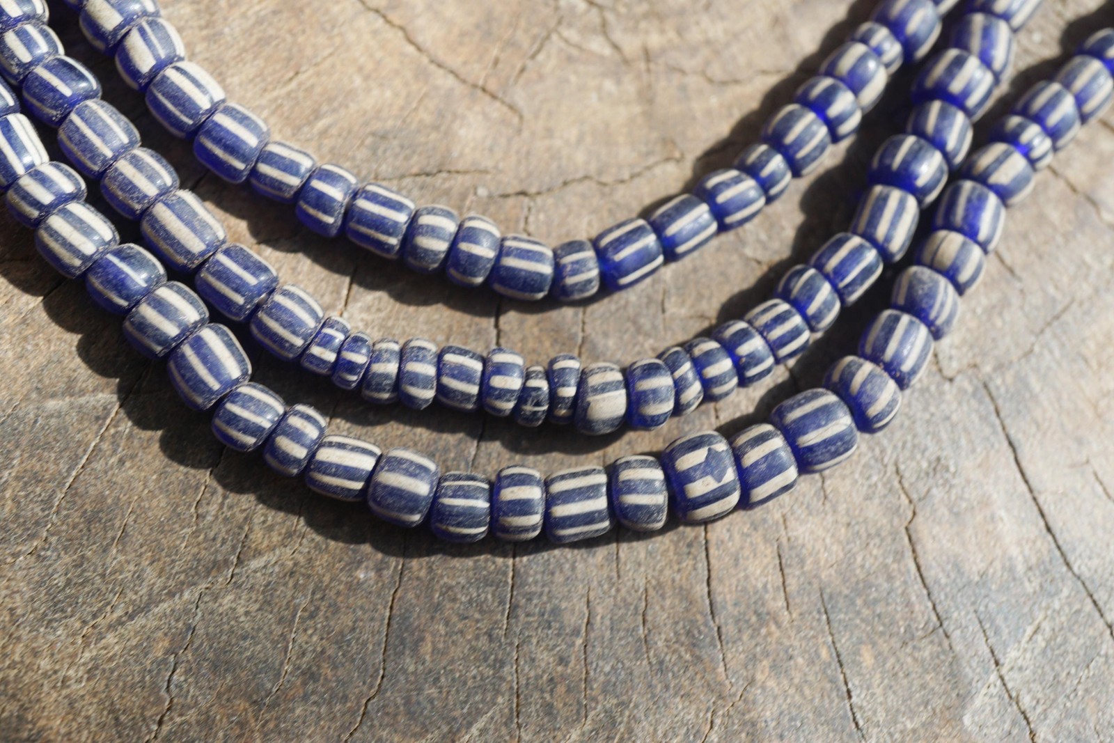 Artisan Made Java Glass Beads: Dark Blue with White Stripes (5-6mm), 2896A378