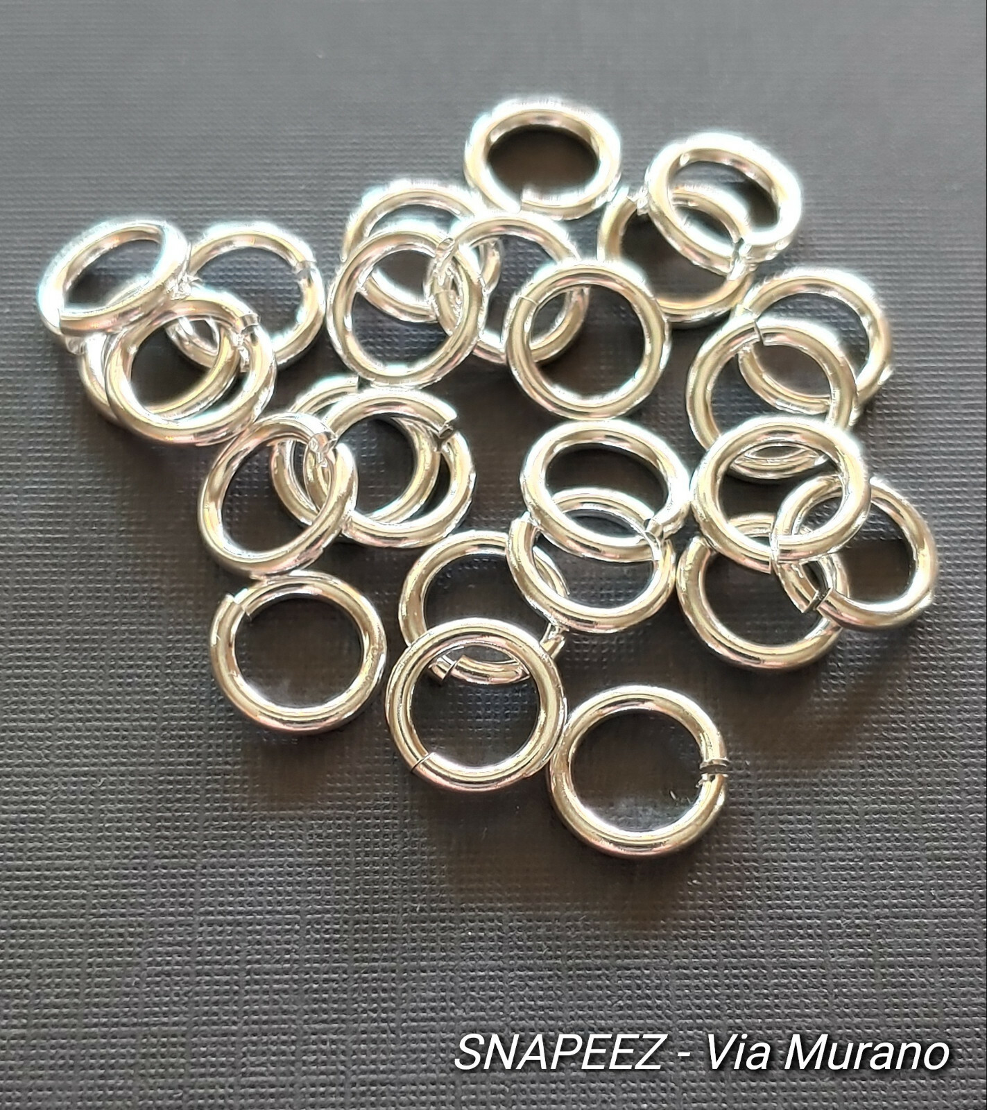 SNAPEEZ® II ULTRAPLATE® 99.9% Shiny Silver Jump Ring 9mm (25 Pk). Made in USA.