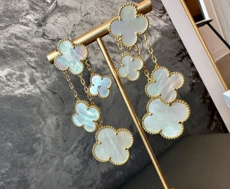 4 motifs earrings Sterling Silver 925 gold plated white mop