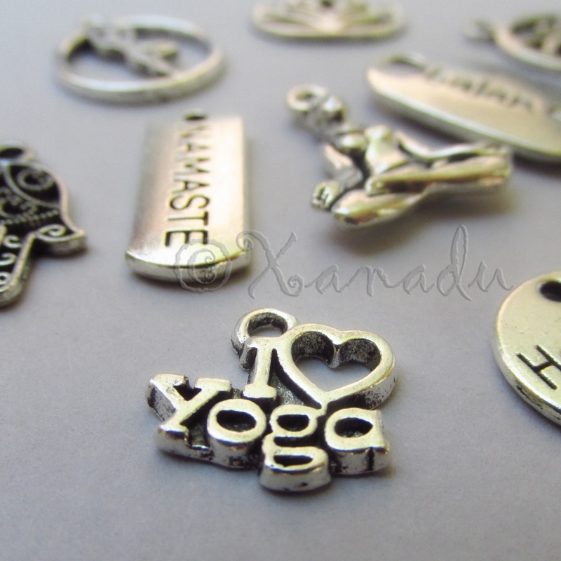 Yoga Charms 10PCs Mix – Wholesale Yogi Om Hamsa Mix CM4740 – 10, 20 Or 50PCs