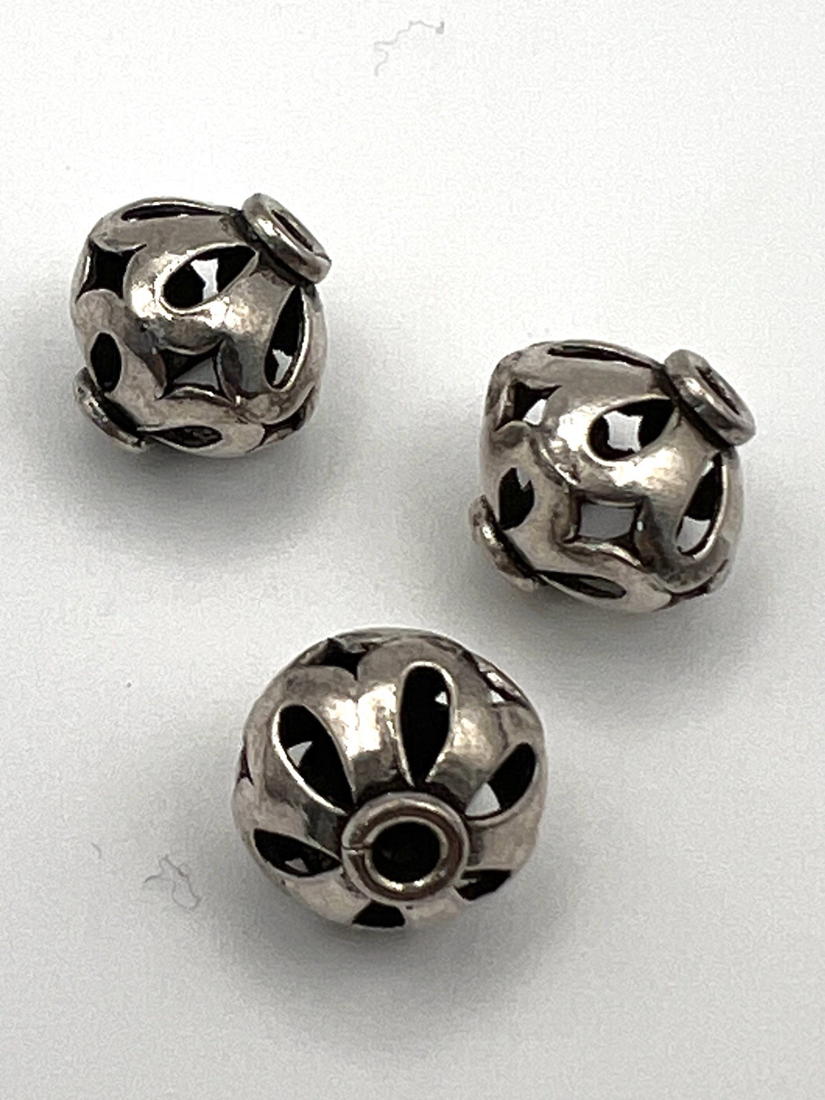3 Handmade Bali Filigree Sterling Silver Beads 10mm x 12mm – SS102