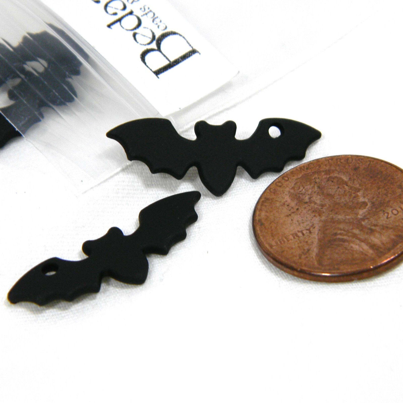 2 Matte Black 1 inch (25mm) Winged Spooky Vampire Bat Halloween Charms with Hole