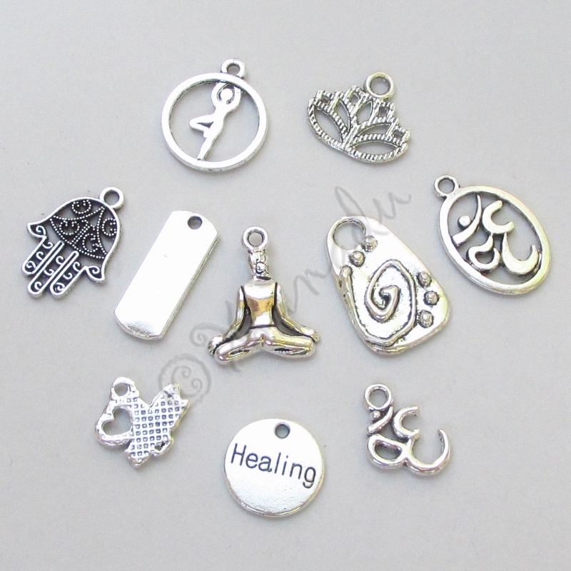 Yoga Charms 10PCs Mix – Wholesale Yogi Om Hamsa Mix CM4740 – 10, 20 Or 50PCs