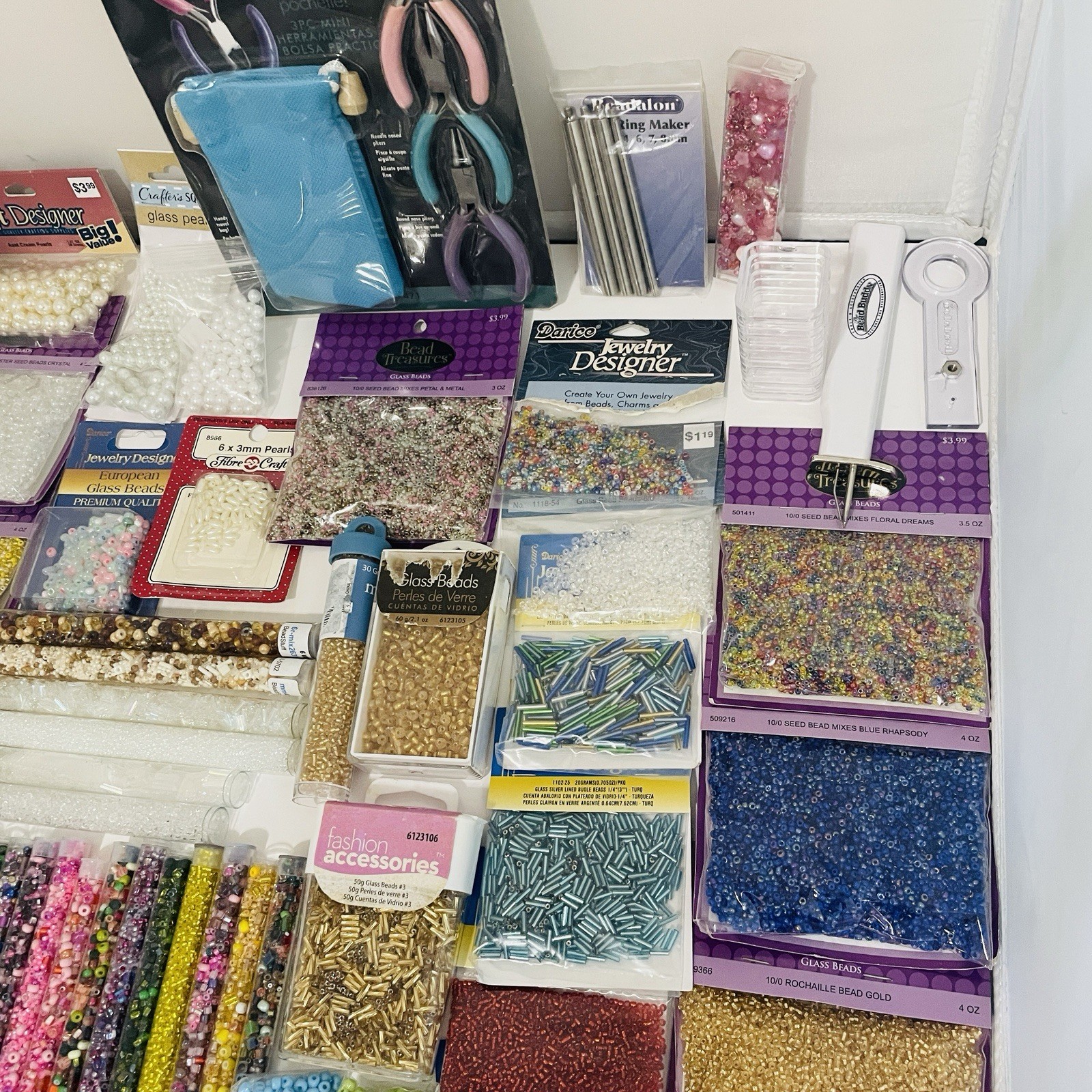 Jewelry Beads Lot Of 78 Oz (4.88 Lb) Seed & Bugle Plastic & Glass Various Colors