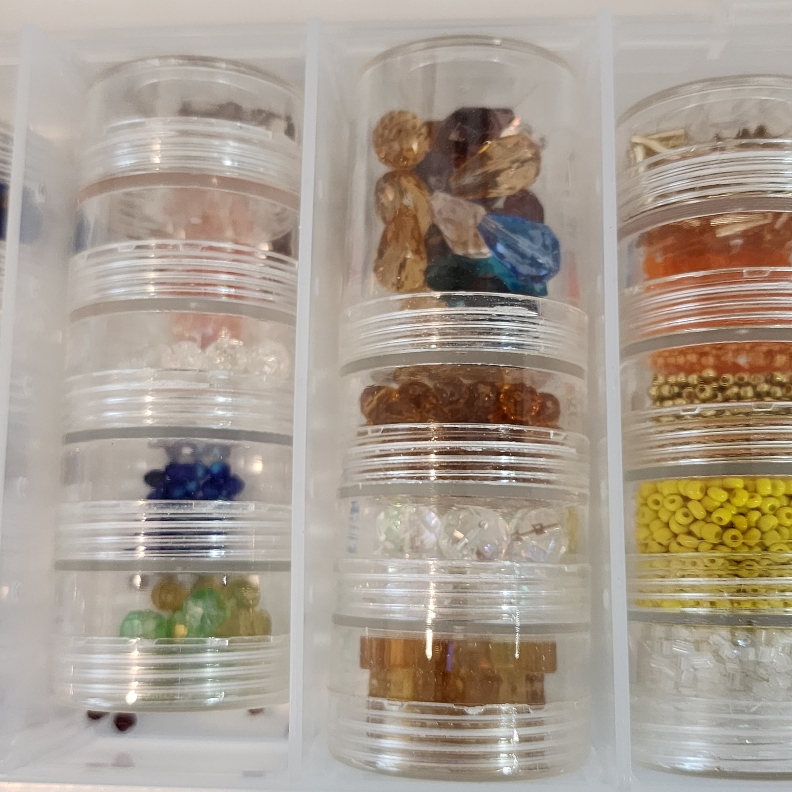Bead Starter Set Clear Plastic Case w/ Multi Colored Sized Beads 10-3/4 x 5