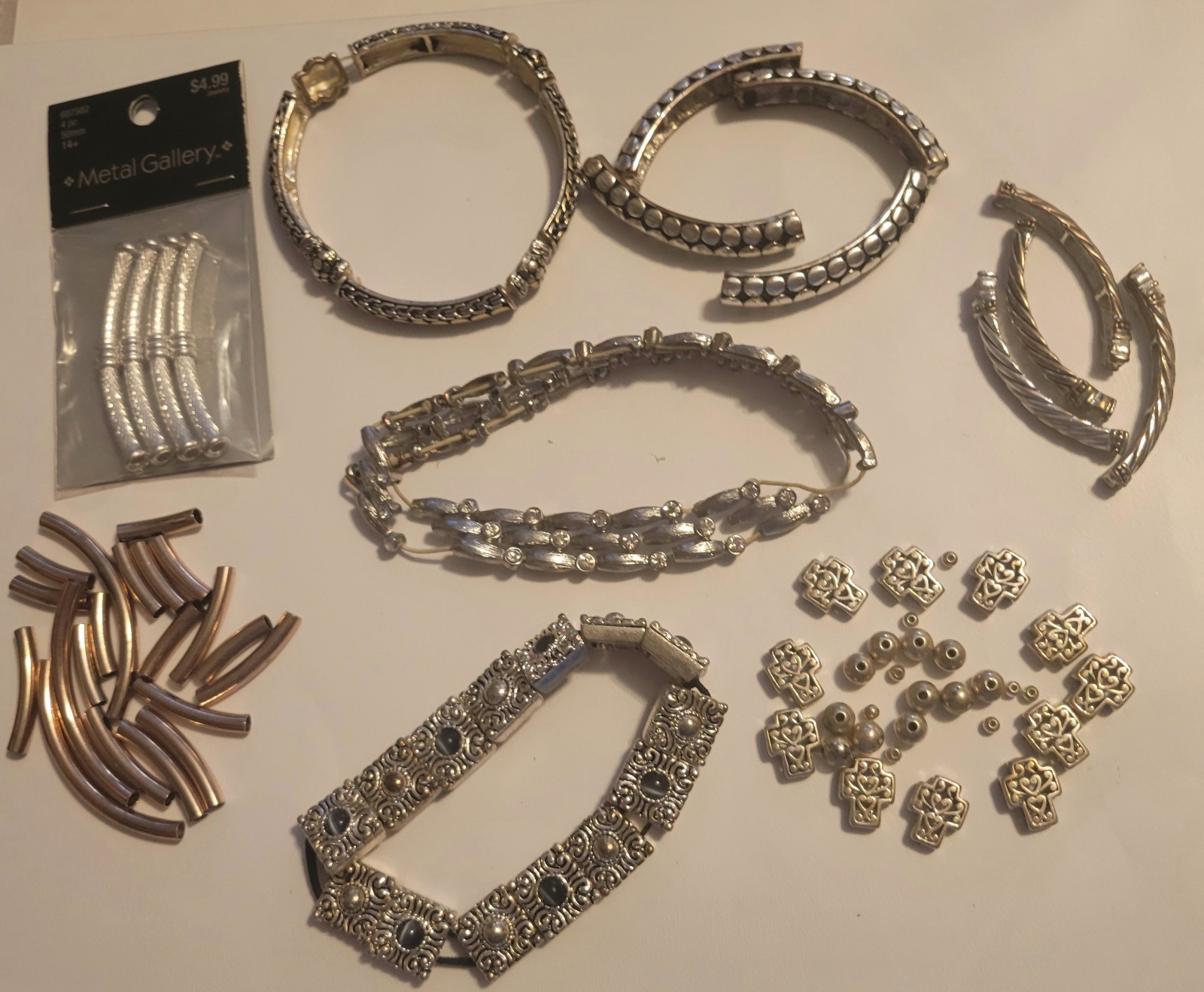 8 Complete Bracelet Need Elastic And Restrung Rhinestones Beads Intack Crafter