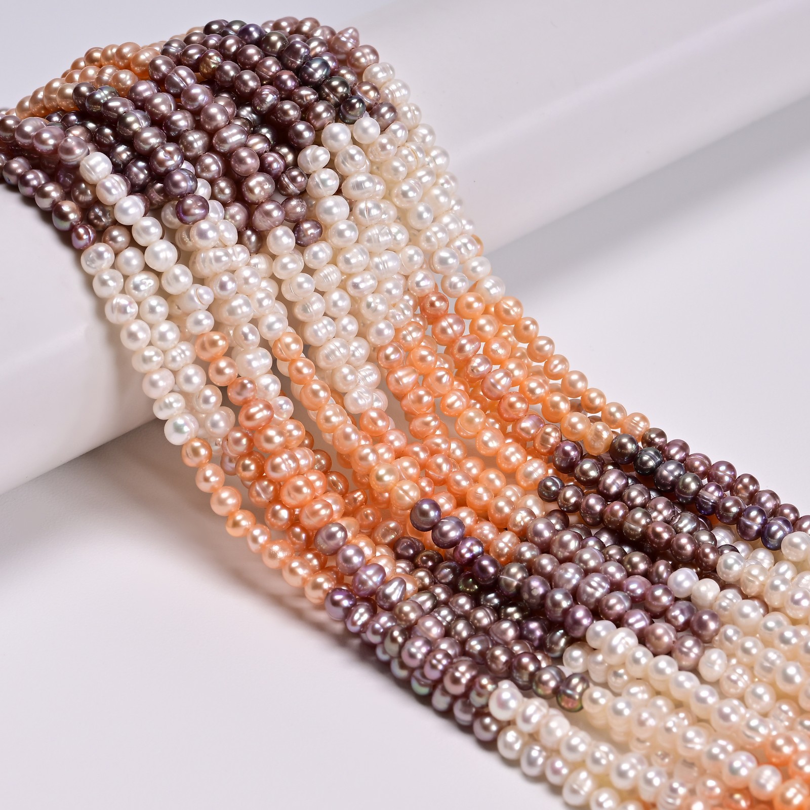 Gradient Natural Fresh Water Pearl Ringed Potato Shape Beads 4-5mm 13.5″ Strand