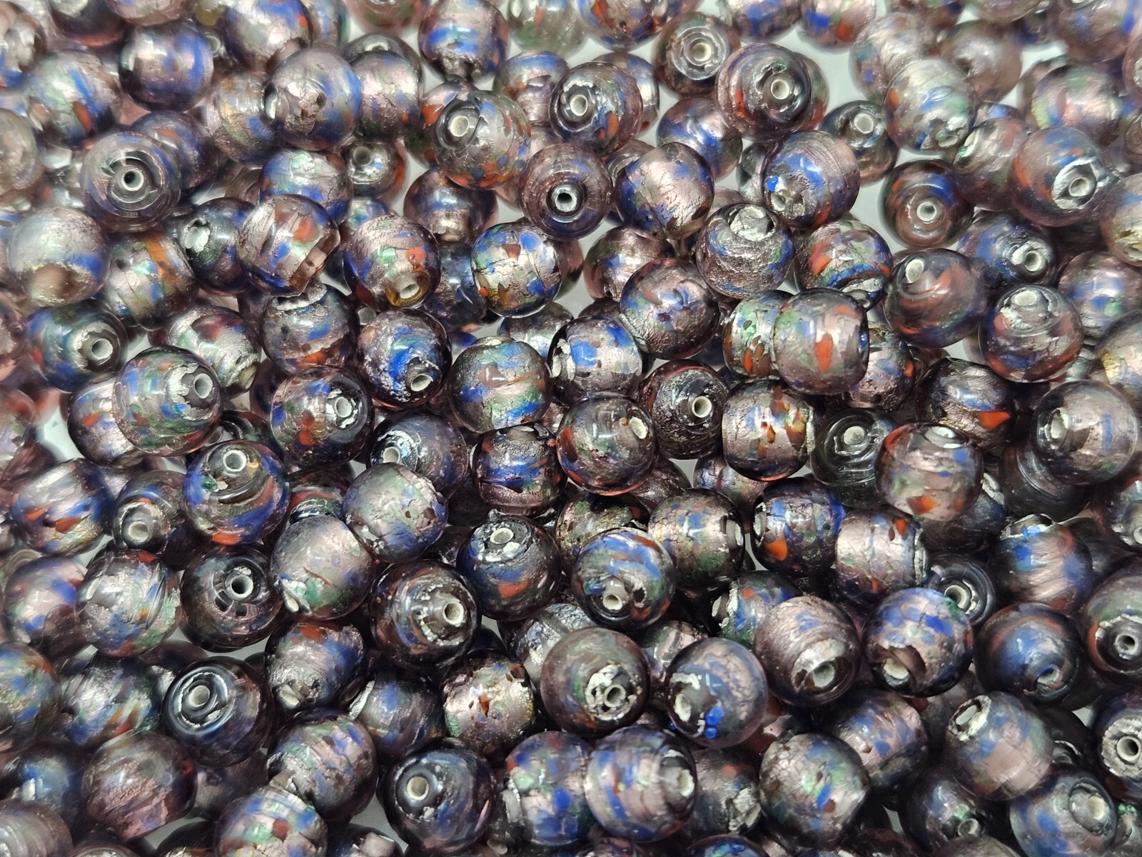 100 pcs VTG Purple Clear 6mm Round Silver Foil Lined Glass Jewelry Beads