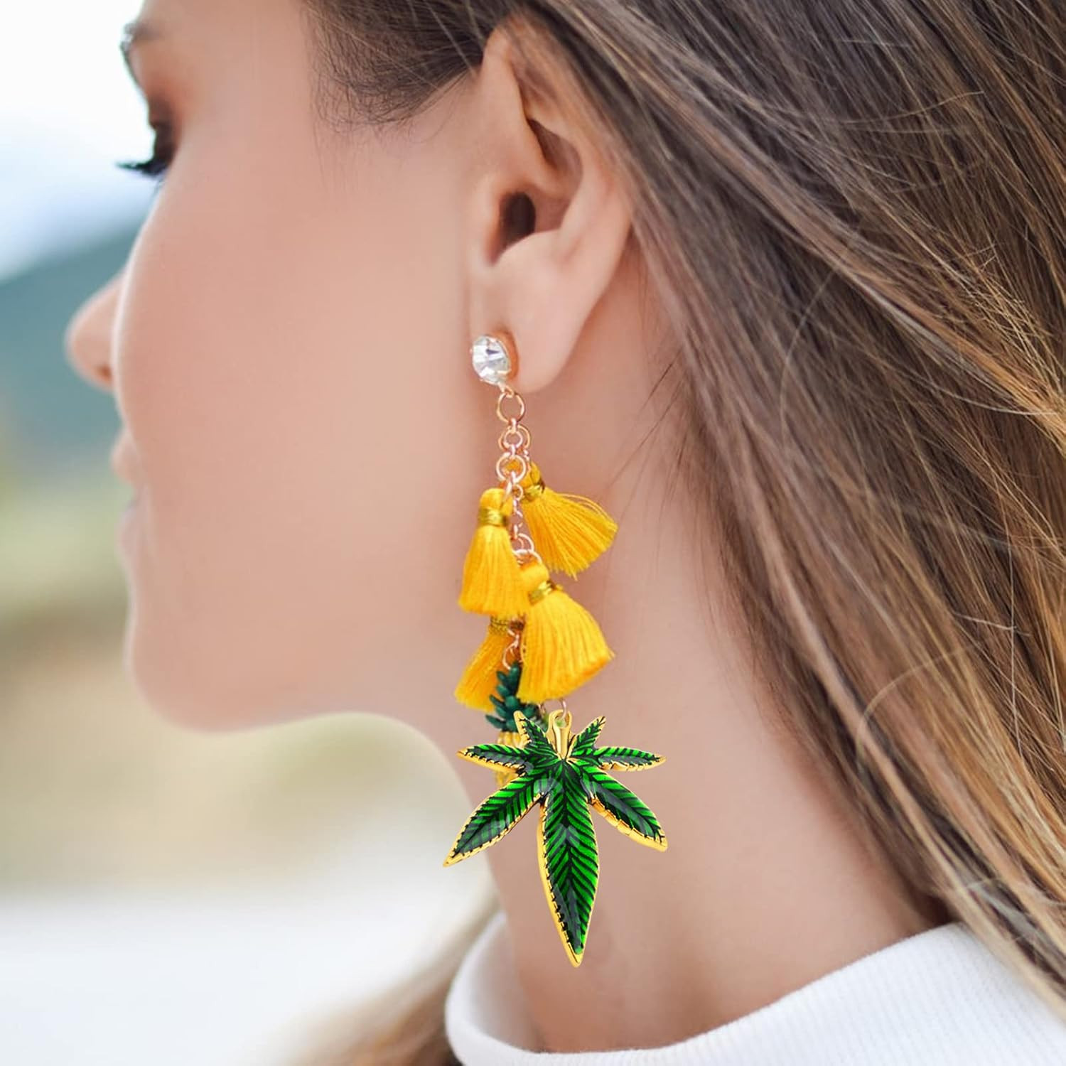 Maple Leaves Charms Tibetan Alloy Marijuana Leaf Charm Medical Pot Cannabis Tree