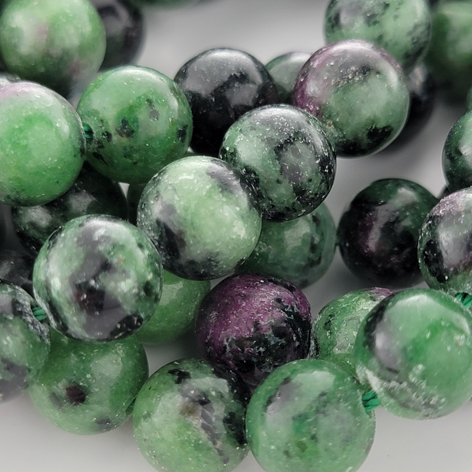 Ruby in Zoisite Beads Anyolite Gemstone Natural Smooth Round Beads 6mm/8mm/10mm